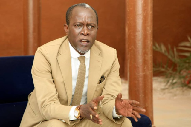 « Macky Sall n’est lié ni de près ni de loin aux bavardages et vagabondages de Mahmout Saleh et Mame Mbaye Niang » (Yakham Mbaye)
