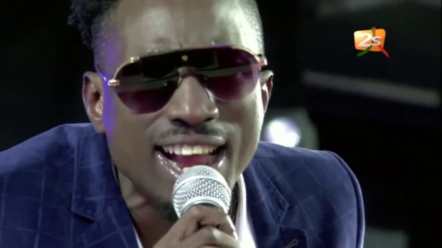 Concert d’El Hadj Keita à la Rue 6 – Une deuxième étoile pour la Médina Concert d’El Hadj Keita à la Rue 6 – Une deuxième étoile pour la Médina