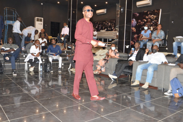 NOUVEL ALBUM - Hommage à Ibra Kasse et Thione Seck : le beau fagot de mémoire de Youssou Ndour NOUVEL ALBUM - Hommage à Ibra Kasse et Thione Seck : le beau fagot de mémoire de Youssou Ndour