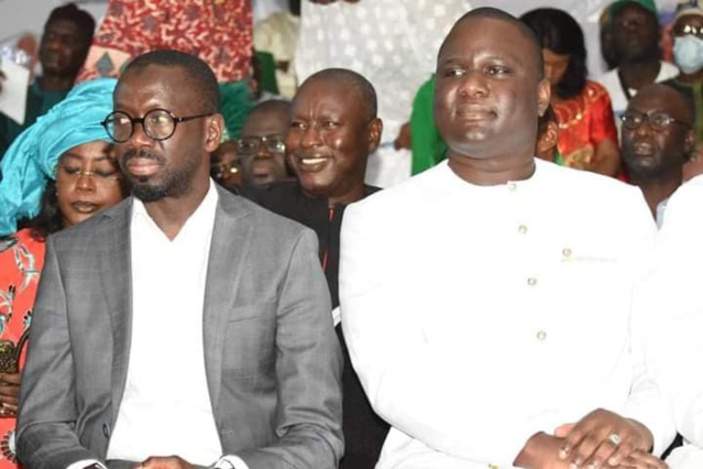 Les images de l'investiture de Barthelemy DIAS  et des candidats de Yewwi Askan Wi / Dakar