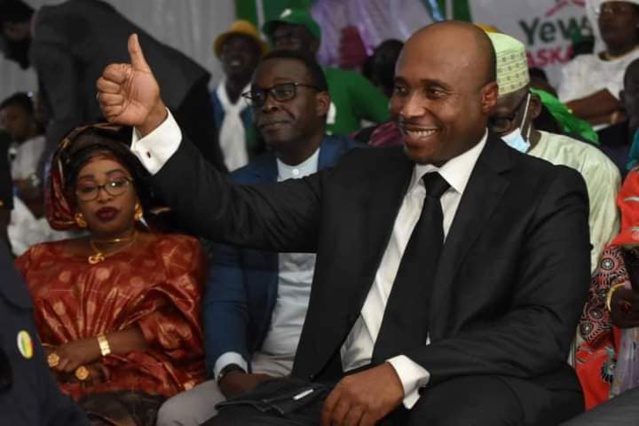 Les images de l'investiture de Barthelemy DIAS  et des candidats de Yewwi Askan Wi / Dakar