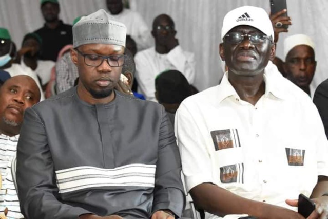 Les images de l'investiture de Barthelemy DIAS  et des candidats de Yewwi Askan Wi / Dakar