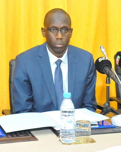 Scandale aux Impôts et Domaines – Le DG se paie un appartement à 600 millions de nos pauvres sous dévalués ! Scandale aux Impôts et Domaines – Le DG se paie un appartement à 600 millions de nos pauvres sous dévalués !