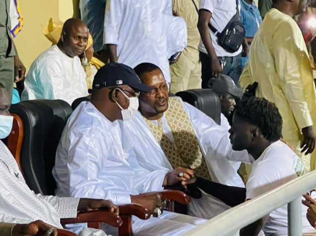 Drapeau Mame Boye DIAO- Les images exclusives Drapeau Mame Boye DIAO- Les images exclusives