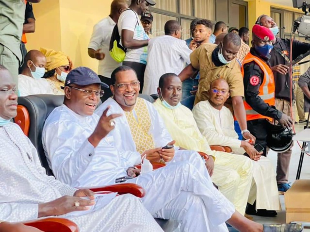 Drapeau Mame Boye DIAO- Les images exclusives Drapeau Mame Boye DIAO- Les images exclusives