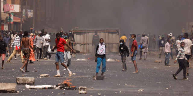 Université de Bambey : reprise des affrontements entre étudiants et forces de l'ordre ce mercredi