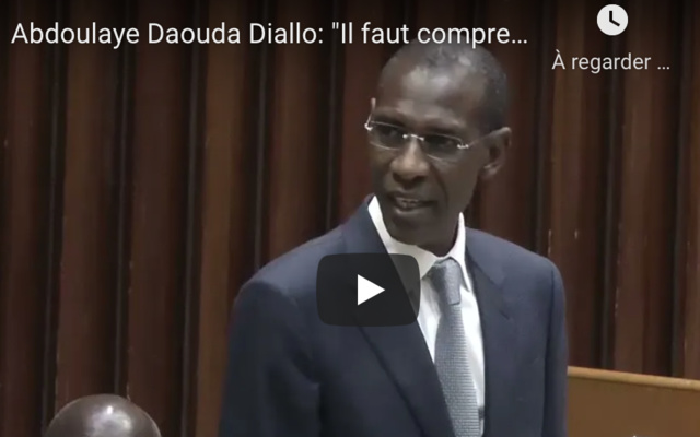 Abdoulaye Daouda Diallo: "Il faut comprendre que les prix doivent augmenter naturellement" Abdoulaye Daouda Diallo: "Il faut comprendre que les prix doivent augmenter naturellement"
