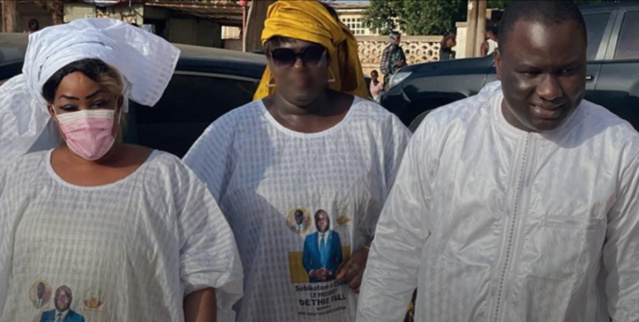 Déthié Fall n’est pas garçon…il mord et prend la fuite Déthié Fall n’est pas garçon…il mord et prend la fuite