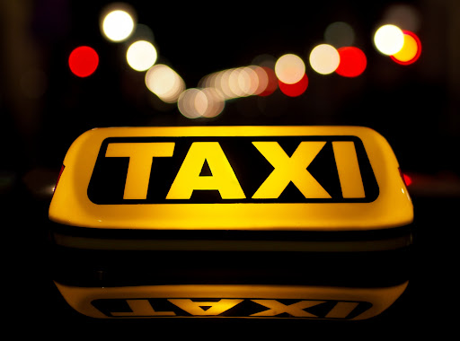 Agression aux Parcelles Assainies: Un taximan poignardé et dépouillé par un malfrat Agression aux Parcelles Assainies: Un taximan poignardé et dépouillé par un malfrat