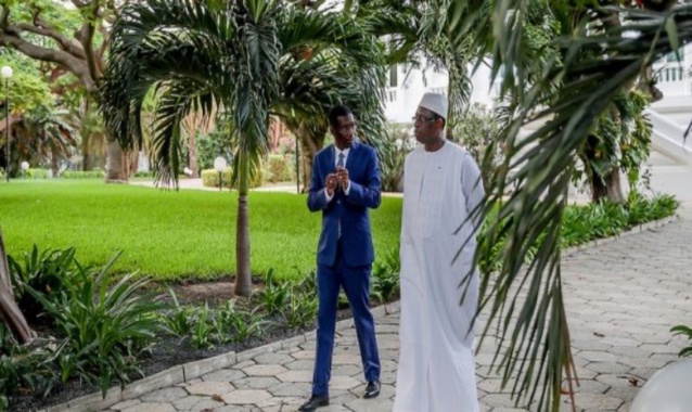 "MACKY SALL VEUT TERMINER EN BEAUTÉ SES DEUX..." (MARY TEUW NIANE) "MACKY SALL VEUT TERMINER EN BEAUTÉ SES DEUX..." (MARY TEUW NIANE)