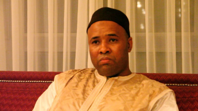 Sale temps à La Poste : Le DG Bibi échappe à la séquestration, la salle de conférence saccagée… Sale temps à La Poste : Le DG Bibi échappe à la séquestration, la salle de conférence saccagée…