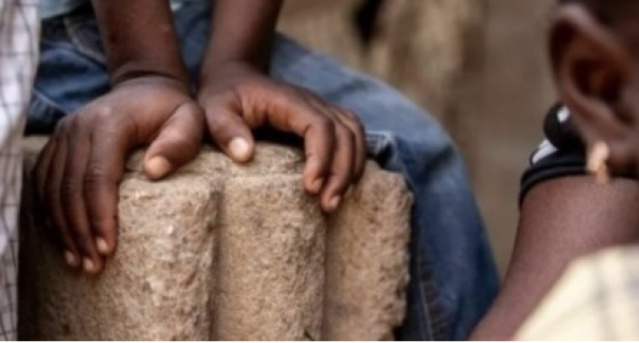 AGRESSIONS SEXUELLES PRÉSUMÉES À TIVAOUNE PEULH: Trois filles mineures accusent de viol leur maître coranique et imam AGRESSIONS SEXUELLES PRÉSUMÉES À TIVAOUNE PEULH: Trois filles mineures accusent de viol leur maître coranique et imam