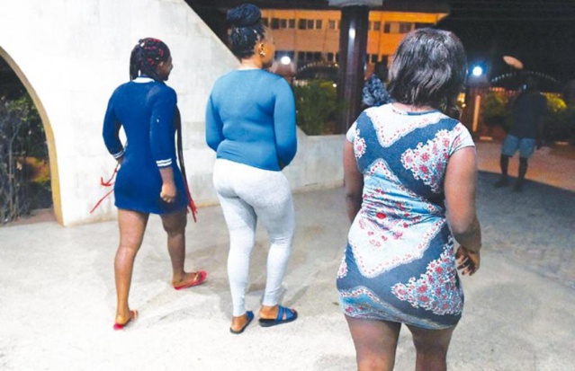 Kaolack / Zoom sur la prostitution : Omicron malmène le plus vieux métier du monde... Les étrangères se frottent les mains... Les prostituées déplorent la tracasserie policière.
