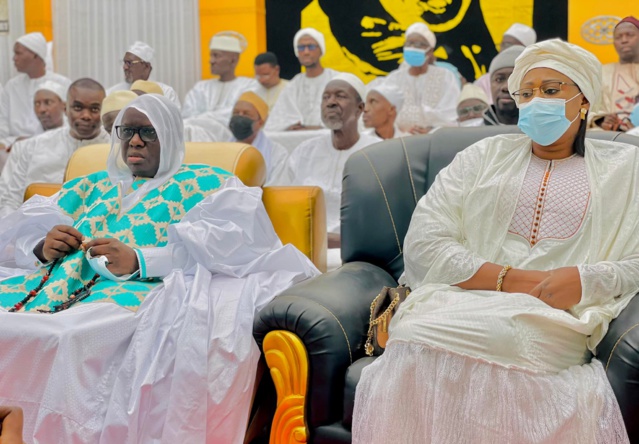 Mme le ministre de la Jeunesse, Néné Fatoumata Tall communie avec les jeunes Layènes Mme le ministre de la Jeunesse, Néné Fatoumata Tall communie avec les jeunes Layènes
