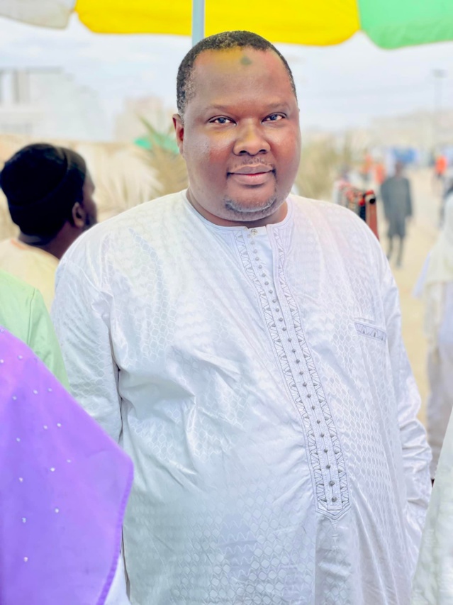 Mme le ministre de la Jeunesse, Néné Fatoumata Tall communie avec les jeunes Layènes Mme le ministre de la Jeunesse, Néné Fatoumata Tall communie avec les jeunes Layènes