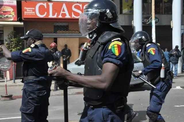 Cumuls d’impôts prélevés sur les salaires: Grogne dans les rangs de la police! Cumuls d’impôts prélevés sur les salaires: Grogne dans les rangs de la police!