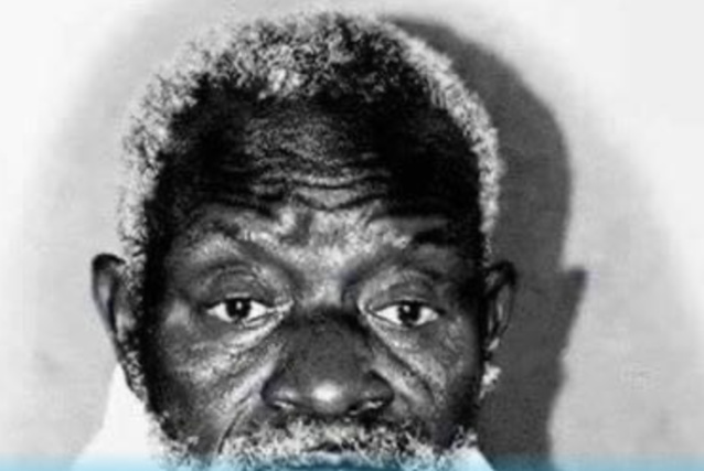 SERIGNE SALIOU MBACKÉ / Un homme encore utile au monde ! SERIGNE SALIOU MBACKÉ / Un homme encore utile au monde !