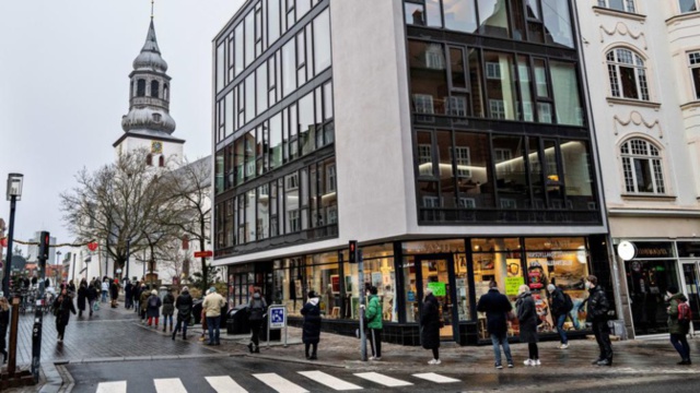 "On en a pour deux mois" : grâce à Omicron, le Danemark espère un retour à la "vie normale" d'ici peu "On en a pour deux mois" : grâce à Omicron, le Danemark espère un retour à la "vie normale" d'ici peu