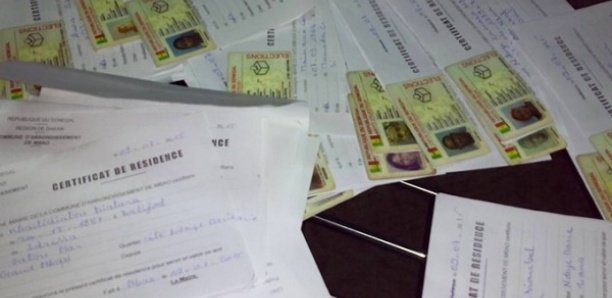 Keur Massar : Près de 140.000 cartes d'électeurs en souffrance (CENA) Keur Massar : Près de 140.000 cartes d'électeurs en souffrance (CENA)
