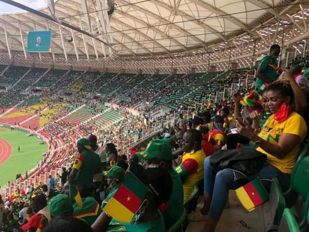 CAN- À quelques heures du démarrage de la cérémonie d'ouverture, les gradins du stade Olembé se remplissent peu à peu CAN- À quelques heures du démarrage de la cérémonie d'ouverture, les gradins du stade Olembé se remplissent peu à peu