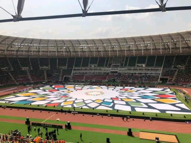 CAN- À quelques heures du démarrage de la cérémonie d'ouverture, les gradins du stade Olembé se remplissent peu à peu CAN- À quelques heures du démarrage de la cérémonie d'ouverture, les gradins du stade Olembé se remplissent peu à peu