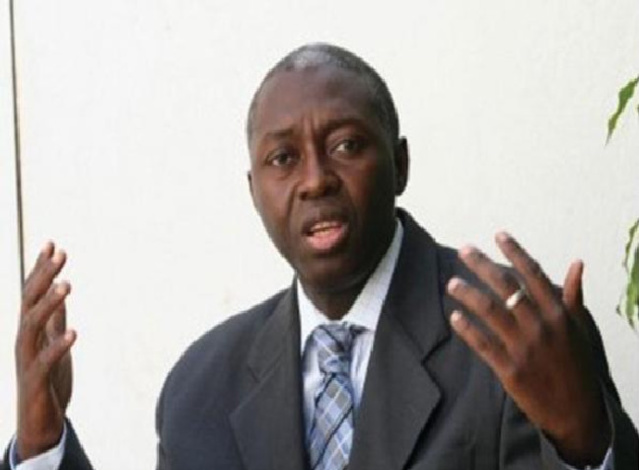 Mamadou Lamine Diallo et les bateaux étrangers : «Pour 2 milliards par an, Macky Sall a autorisé en 2013, 38 Bateaux de l’UE…» Mamadou Lamine Diallo et les bateaux étrangers : «Pour 2 milliards par an, Macky Sall a autorisé en 2013, 38 Bateaux de l’UE…»
