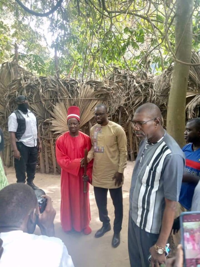 Élections  Locales : Ousmane  Sonko chaleureusement à Oussouye (images)