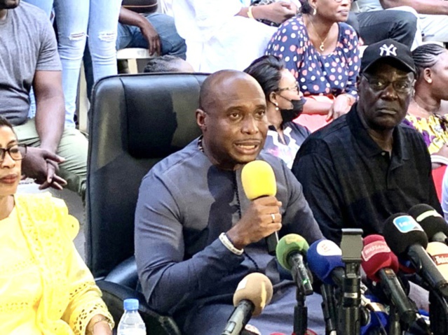 Barthelemy Dias change de discours et promet une fois élu maire de travailler avec le ...Président Macky Sall Barthelemy Dias change de discours et promet une fois élu maire de travailler avec le ...Président Macky Sall