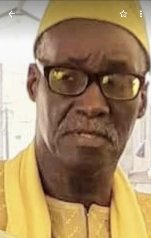 Guinguinéo / Religion : El Hadj Cheikh Ahmed Tidiane Sarr, nouveau Khalife de la famille de feu Cheikh Mouhamadou Moustapha Sarr. Guinguinéo / Religion : El Hadj Cheikh Ahmed Tidiane Sarr, nouveau Khalife de la famille de feu Cheikh Mouhamadou Moustapha Sarr.