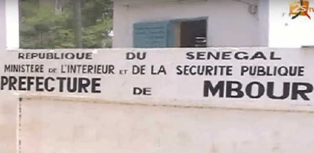 Tribunal de Mbour : Elle se filme nue et le met en statut par erreur, son ami en profite pour lui faire du chantage