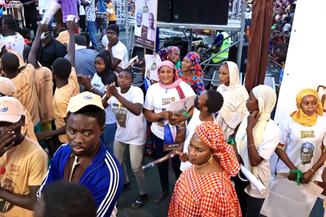 Kaolack – Le meeting  de clôture de la coalition BBY tourne à l’apothéose (TEXTE ET IMAGES) Kaolack – Le meeting  de clôture de la coalition BBY tourne à l’apothéose (TEXTE ET IMAGES)