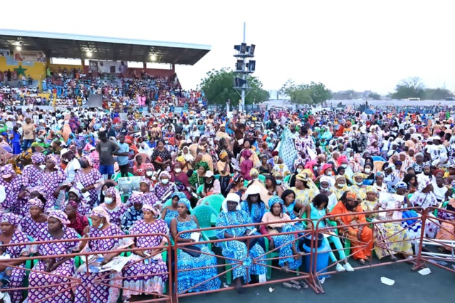 Kaolack – Le meeting  de clôture de la coalition BBY tourne à l’apothéose (TEXTE ET IMAGES) Kaolack – Le meeting  de clôture de la coalition BBY tourne à l’apothéose (TEXTE ET IMAGES)