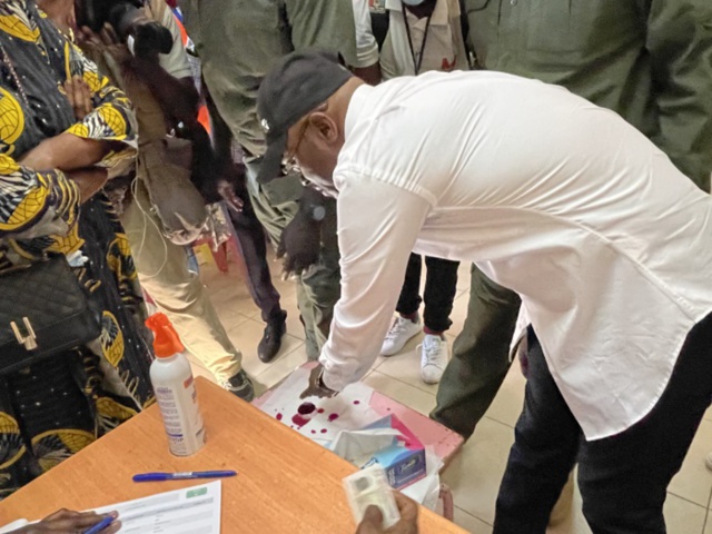 Cheikh Ba après son vote : « Ce soir à 18h, je serai le nouveau maire de tous les Médinois »