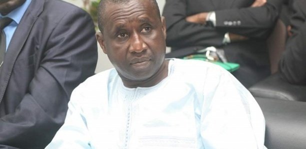 Mbour - Premières tendances : Le maire Fallou Sylla laminé dans son bureau de vote Mbour - Premières tendances : Le maire Fallou Sylla laminé dans son bureau de vote