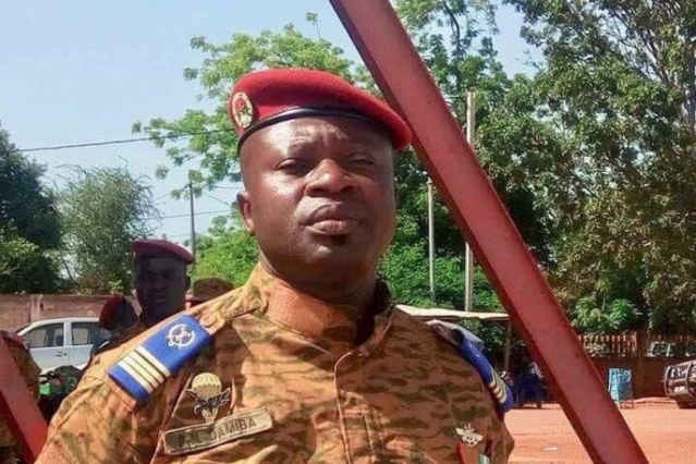 Coup d'Etat au Burkina Faso : Paul-Henri Sandaogo DAMIBA évince Roch Kaboré !