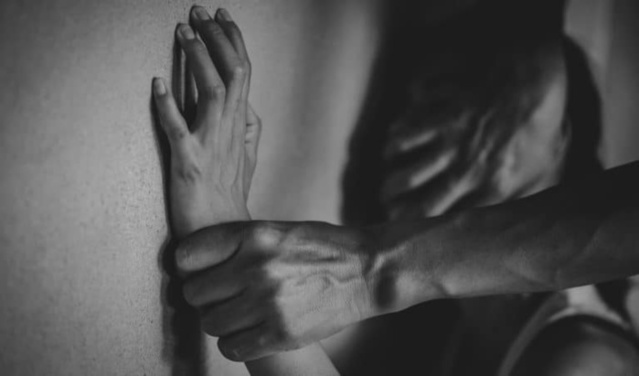 TOUBA - Il reconnaît avoir tenté d’abuser sexuellement de la fille de son frère âgée de seulement 04 ans. TOUBA - Il reconnaît avoir tenté d’abuser sexuellement de la fille de son frère âgée de seulement 04 ans.