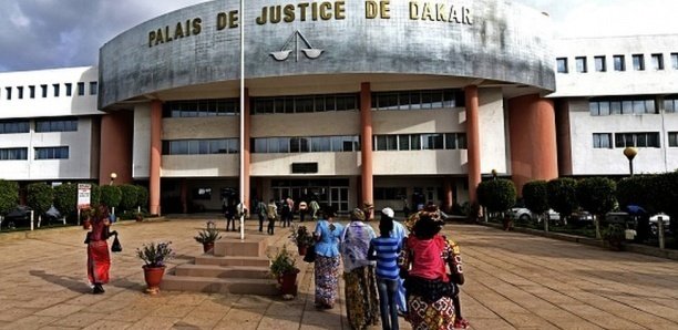 Représailles : L'ingénieur rétrogradé accuse la DRH de vol et d'adultère Représailles : L'ingénieur rétrogradé accuse la DRH de vol et d'adultère