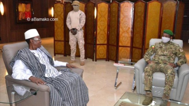 Après un mois de sanctions, le Mali est encore debout Après un mois de sanctions, le Mali est encore debout