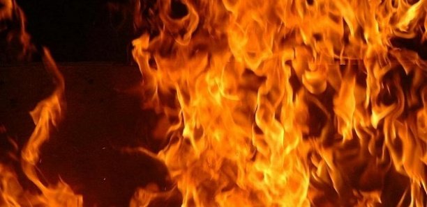 Dahra Djoloff: Un atelier de menuiserie en bois ravagé par un violent incendie Dahra Djoloff: Un atelier de menuiserie en bois ravagé par un violent incendie