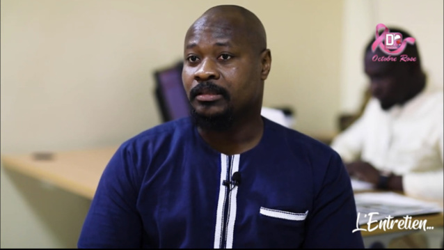 CAS DES ASP- L'activiste Guy Marius vide son chargeur sur...Macky Sall CAS DES ASP- L'activiste Guy Marius vide son chargeur sur...Macky Sall