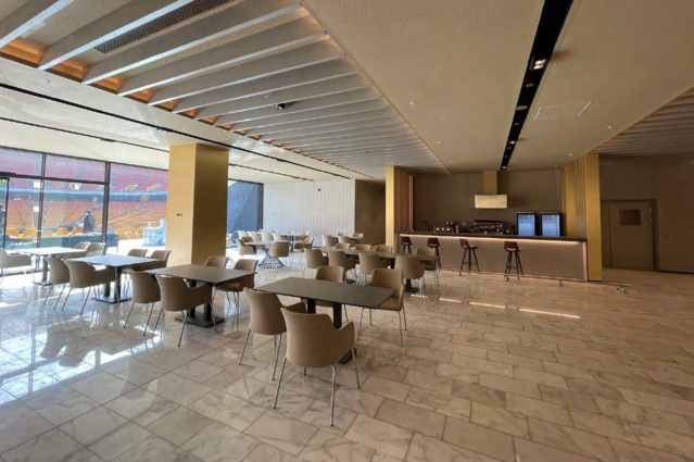 Les images exclusives du nouveau Stade du Sénégal, un site d'excellence avec cerise sur le gâteau une salle de VAR, des zones VIP, loges d'honneur... Les images exclusives du nouveau Stade du Sénégal, un site d'excellence avec cerise sur le gâteau une salle de VAR, des zones VIP, loges d'honneur...