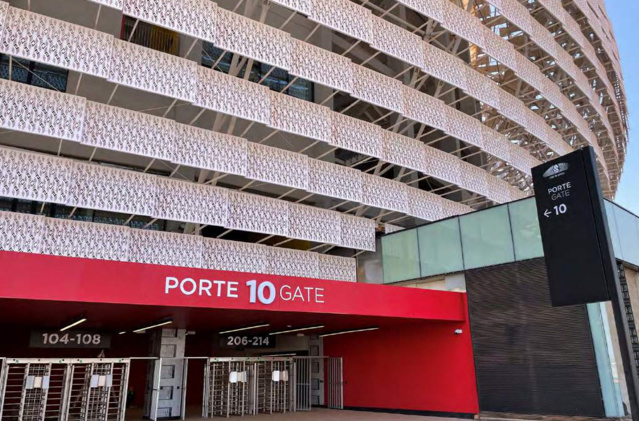 Les images exclusives du nouveau Stade du Sénégal, un site d'excellence avec cerise sur le gâteau une salle de VAR, des zones VIP, loges d'honneur... Les images exclusives du nouveau Stade du Sénégal, un site d'excellence avec cerise sur le gâteau une salle de VAR, des zones VIP, loges d'honneur...