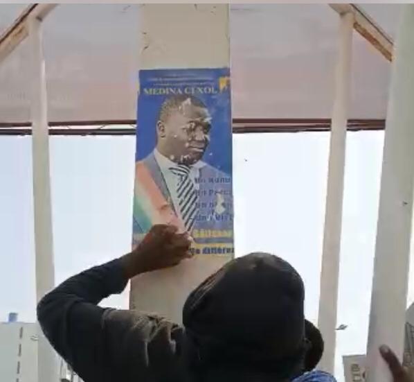 Arrêt sur image - Les jeunes de la Médina ne veulent plus de leur maire, Bamba Fall Arrêt sur image - Les jeunes de la Médina ne veulent plus de leur maire, Bamba Fall