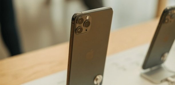 Vol de l’iPhone de la sœur de la chanteuse Astar : Pape C. Fall en prison pour 6 mois Vol de l’iPhone de la sœur de la chanteuse Astar : Pape C. Fall en prison pour 6 mois