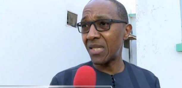 Parrainage: Abdoul Mbaye dénonce les "pratiques abominables" de Macky Sall Parrainage: Abdoul Mbaye dénonce les "pratiques abominables" de Macky Sall