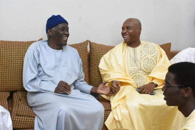 Le maire de Dakar, Barthélemy Dias reçu à Tivaouane (images )