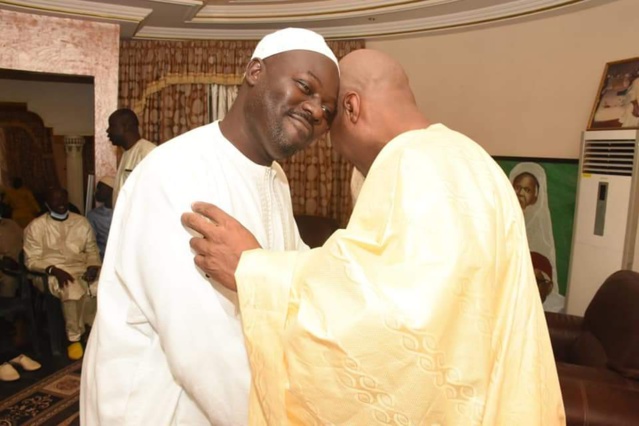 Le maire de Dakar, Barthélemy Dias reçu à Tivaouane (images ) Le maire de Dakar, Barthélemy Dias reçu à Tivaouane (images )