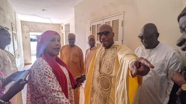 Le maire de Dakar, Barthélemy Dias reçu à Tivaouane (images )