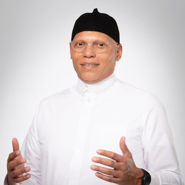 Qualification des Lions / Karim Wade félicite les Lions et le Président Macky Sall pour sa reconnaissance envers le Président Abdoulaye Wade