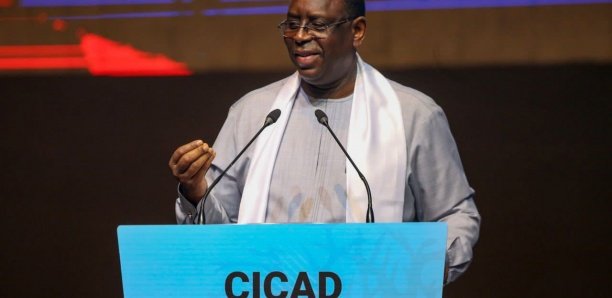Macky Sall à la jeunesse : " Ne perdez pas votre temps sur les réseaux sociaux..."